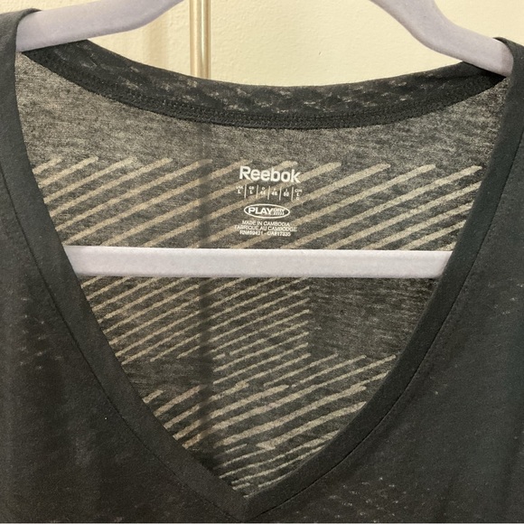 Reebok Black Semi Sheer V-Neck Top Size L - Picture 5 of 6